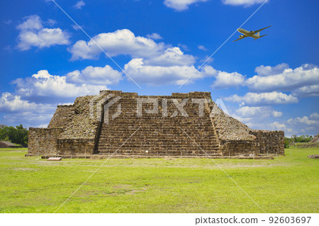 Oaxaca Monte Alban Ruins Oaxaca Monte Alban Ruins 92603697