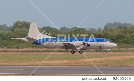 德國海軍航空 100 週年塗裝 P-3C 獵戶座側面 92605169