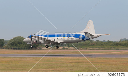 德國海軍航空 100 週年彩繪 P-3C 獵戶座起飛 德國海軍航空 100 週年彩繪 P-3C 獵戶座起飛 92605173