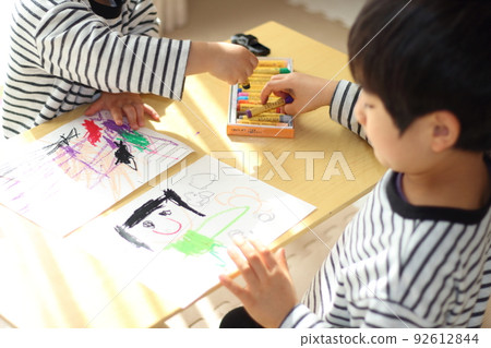小男孩畫 小男孩畫 92612844