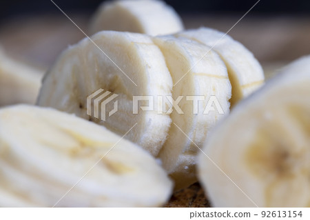 ripe yellow banana cut into pieces 92613154