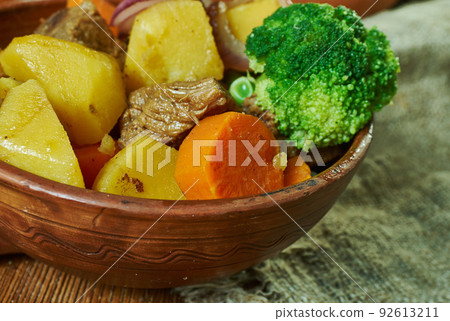 Sami Bidos Sami Bidos 92613211