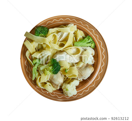 Tapenade chicken pasta Tapenade chicken pasta 92613212