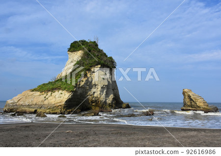 [Isumi City, Chiba Prefecture] Shooting spot "Meotoiwa" in the Sotobo area 92616986