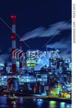 工廠夜景（廣島縣大竹市） 92621831