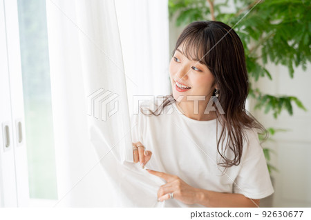 Beautiful Japanese women 92630677