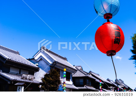 Summer Festival Lanterns Kawagoe Million Lights Summer Festival Townscape of storehouses and sunny sky b-2 High saturation contrast 92631019
