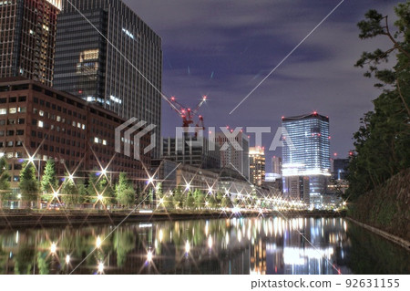 丸之內的夜景 92631155