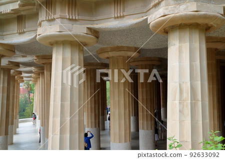 Park Guell Barcelona 92633092