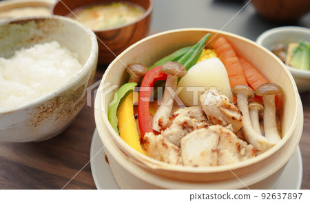 Seiro-mushi set meal 92637897