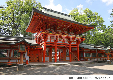 冰川神社塔門 92638307