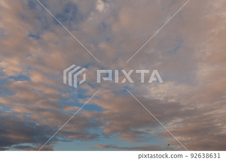 Clouds in the sky at dusk. The sky before sunset 92638631