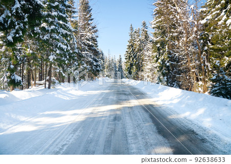 Carpathian mountains, Ukraine. Beautiful scenery of snowy mountains 92638633