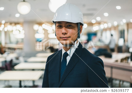 頭盔 安全帽 商務人士 92639377