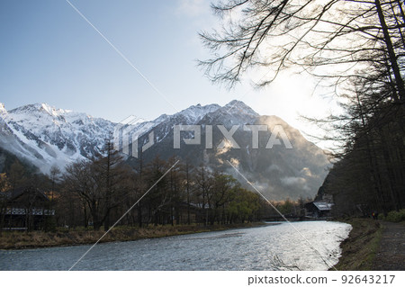 A beautiful view of Kamikochi in the early morning A beautiful view of Kamikochi in the early morning 92643217