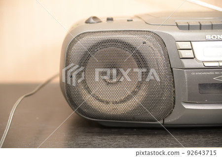 Cassette tape recorder broken due to dust accumulated on the speaker 92643715