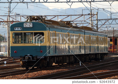 Sangi 鐵路 Sangi Line 101 系列（復興色） 92643972
