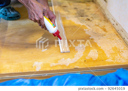 浴室的浴缸改造 浴室的浴缸改造 92645019