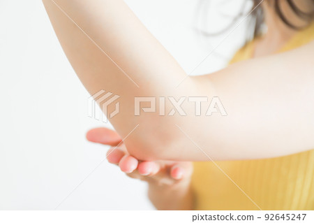 female elbow 92645247