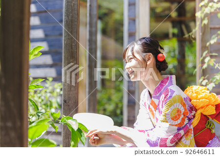 Yukata female portrait 92646611