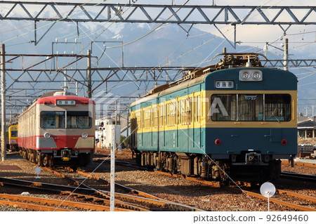 Sangi 鐵路 Sangi 線：在 Hobo 車輛區 92649460