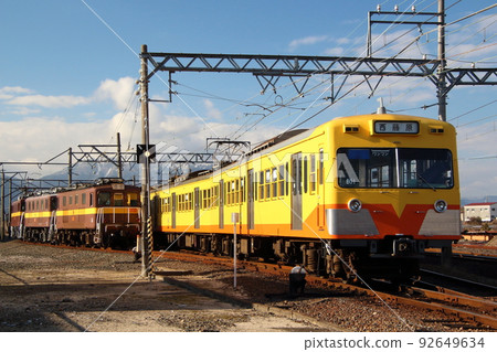Sangi 鐵路 Sangi 線:在 Hobo 車輛區 Sangi 鐵路 Sangi 線:在 Hobo 車輛區 92649634
