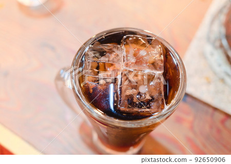 Cola highball in a yakiniku restaurant mug 92650906