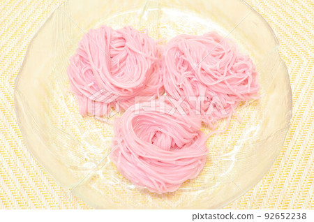 Ume somen Ume somen 92652238