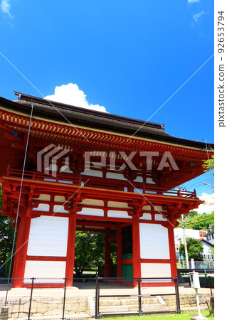 Okazaki City, Takiyama Temple Sanmon Scenery Okazaki City, Takiyama Temple Sanmon Scenery 92653794