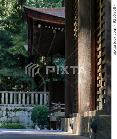 Illuminated shrine pillars Illuminated shrine pillars 92655687