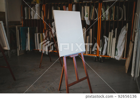 藝術學校預備學校 藝術學校預備學校 92656136