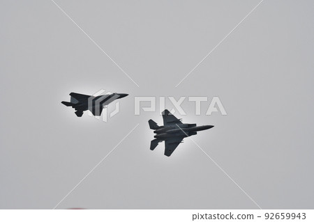 F-15 Eagle fighter maneuver flight combat break 92659943