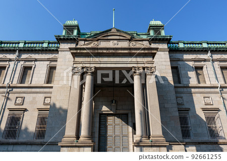 重要文化財產 日本銀行大阪分行前 92661255