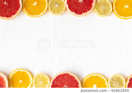Citrus fruit background 92662840