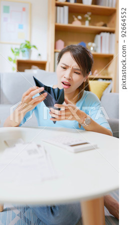 economic inflation concept 92664552