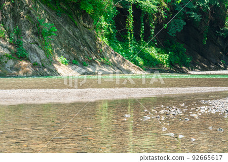 Shallows where you can play in the river (Akahira River in Chichibu, Saitama Prefecture) 92665617