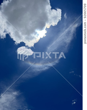 彩虹的天空 彩虹的天空 92665709