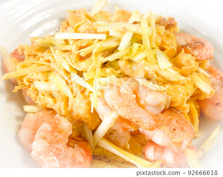 中國上海菜，炒韭菜雞（炒蝦和韭菜） 92666618