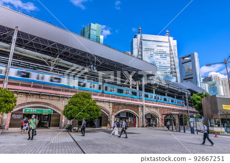 Tokyo cityscape in Japan overlooking Shimbashi station Tokyo cityscape in Japan overlooking Shimbashi station 92667251