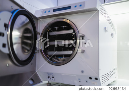 Sterilizer for medical and cosmetology instruments Sterilizer for medical and cosmetology instruments 92668484