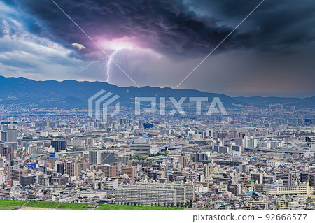Scenery of thunder in Umeda, Osaka ~From Umeda Sky Building~ [Osaka scenery] 92668577