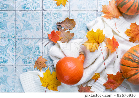 Cozy autumn flat lay 92676936