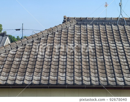 Replacement work for disaster prevention tiles (before construction) Material background Replacement work for disaster prevention tiles (before construction) Material background 92678040