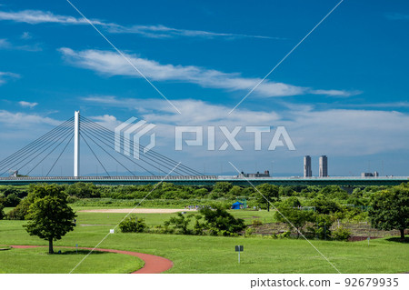 淀川公園Torikaiage地區風景在夏天 92679935