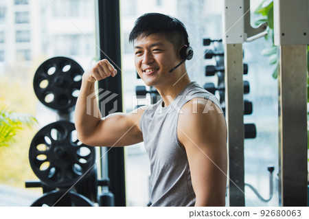 Fitness male muscle bodybuilding Fitness male muscle bodybuilding 92680063