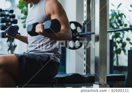 Fitness male muscle bodybuilding 92680151