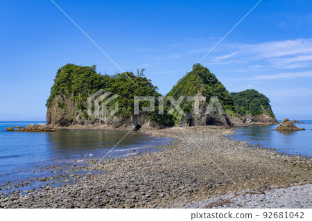 Nishiizu Town, Shizuoka Prefecture Tombolo Phenomenon Sanshiro Island 92681042