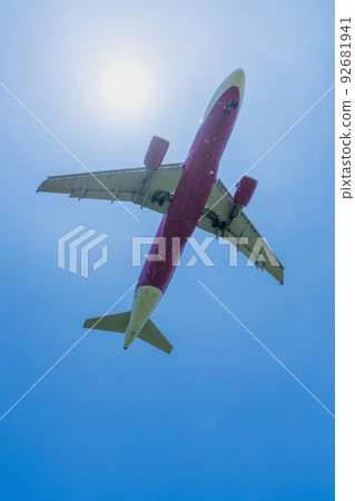 “飛機” Airbus Airbus A320-214(A320ceo 系列) “飛機” Airbus Airbus A320-214(A320ceo 系列) 92681941