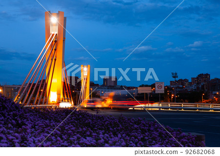 Bridge of Can Peixauet at spring twilight, Barcelona 92682068