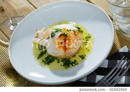Fried cuttlefish with green sauce 92682069